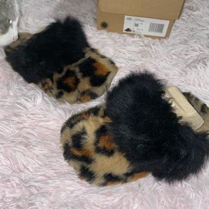 Kids UGG Cozy II Leopard Slippers
